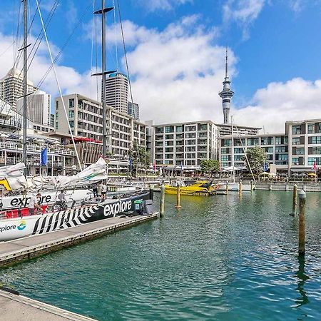 Stunning & Spacious Haven On The Waterfront! Auckland Kültér fotó