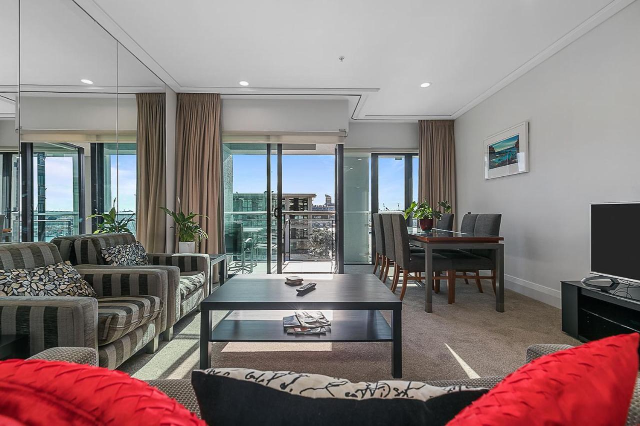 Stunning & Spacious Haven On The Waterfront! Auckland Kültér fotó
